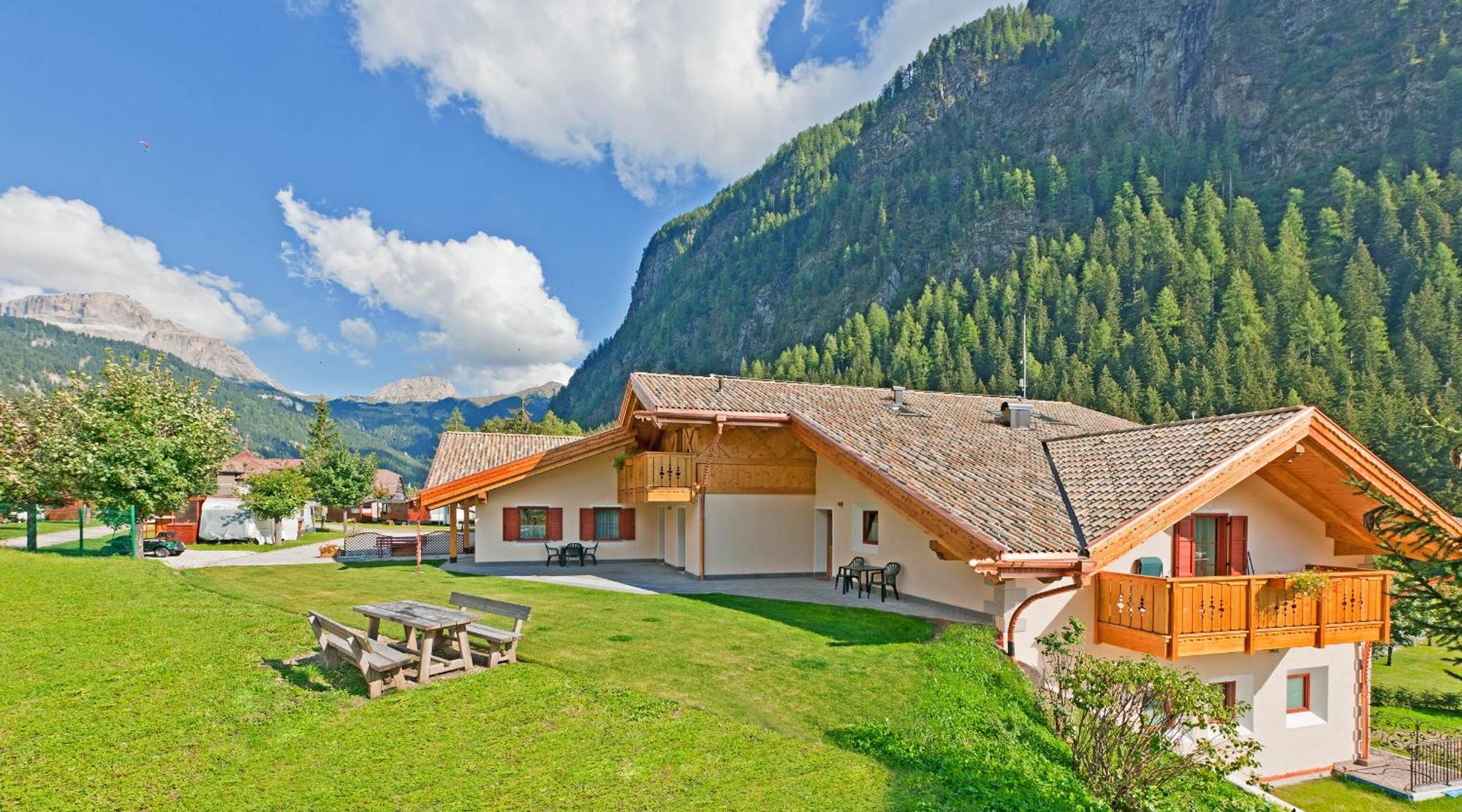 Cesa Melester Campitello di Fassa Buitenkant foto