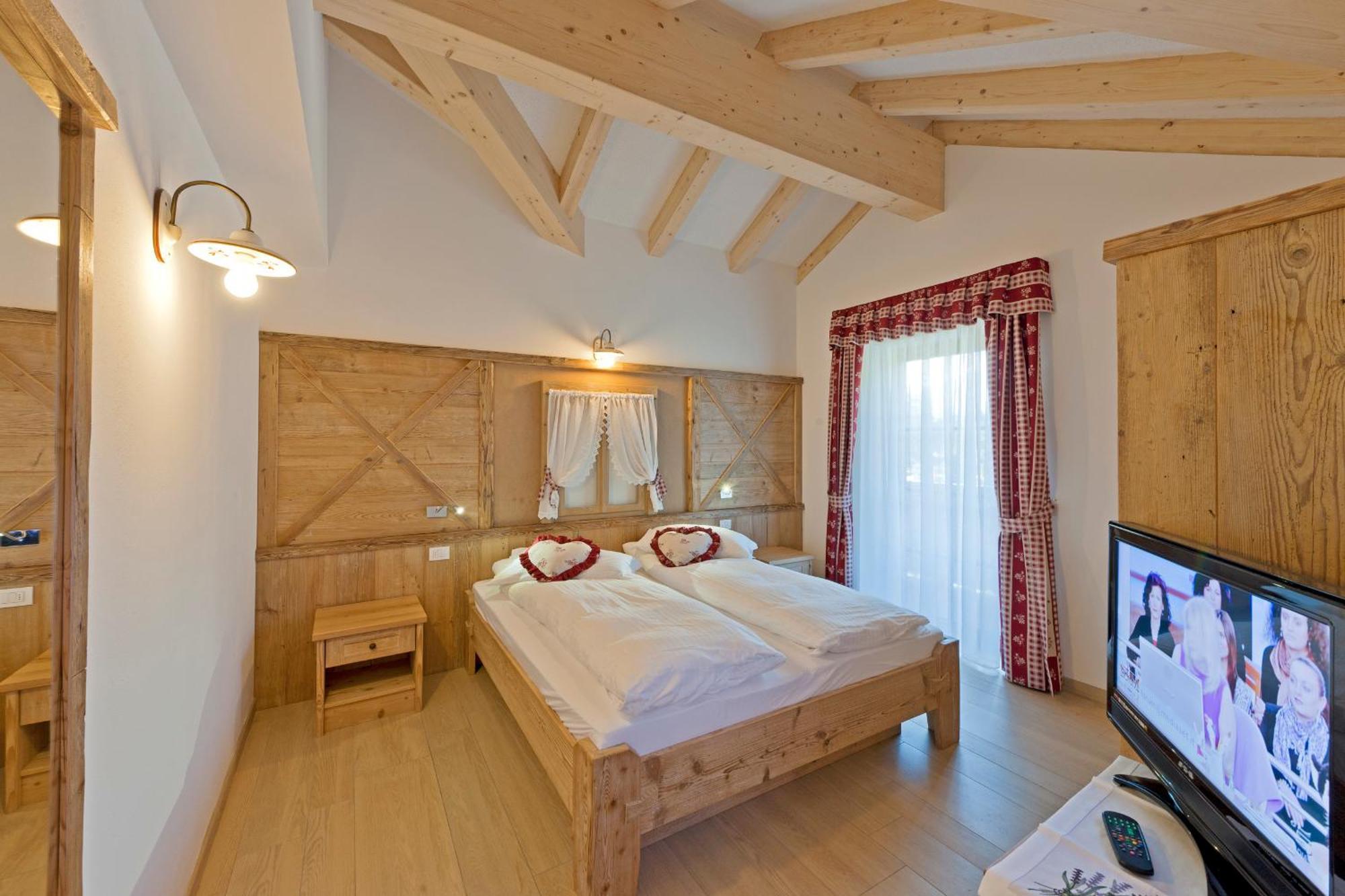 Cesa Melester Campitello di Fassa Buitenkant foto