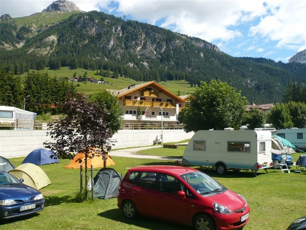 Cesa Melester Campitello di Fassa Buitenkant foto